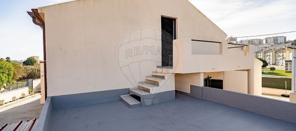 Casa de 6 dormitorios en Tavarede, Portugal No. 162419 34