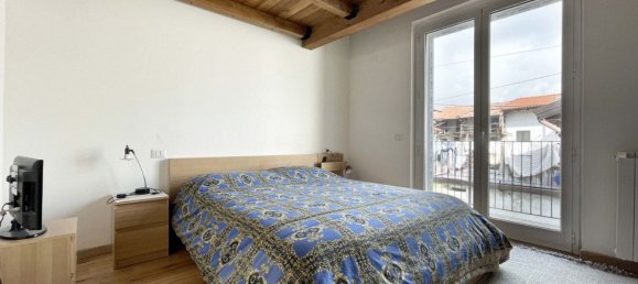 3 bedrooms House in Fontaneto d'Agogna, Italy No. 377456 12