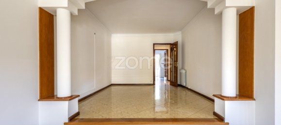 4 bedrooms Villa in Moreira, Portugal No. 209818 3