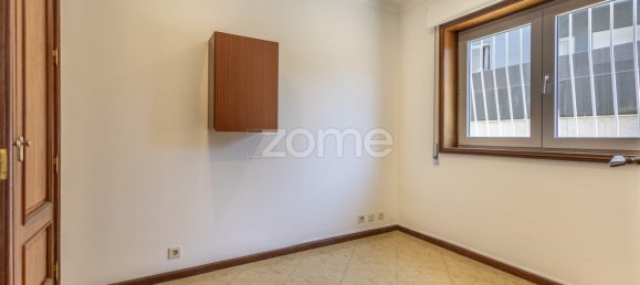 4 bedrooms Villa in Moreira, Portugal No. 209818 8