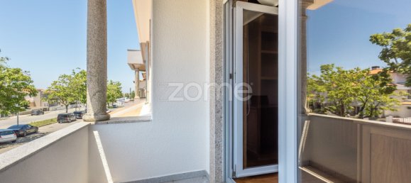 4 bedrooms Villa in Moreira, Portugal No. 209818 11