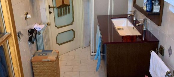 Casa de 3 habitaciónes en Gropparello, Italy No. 125994 9