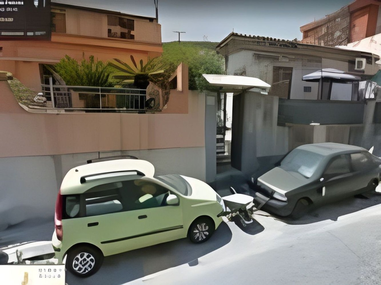 6 rooms House in Messina, Italy No. 43061