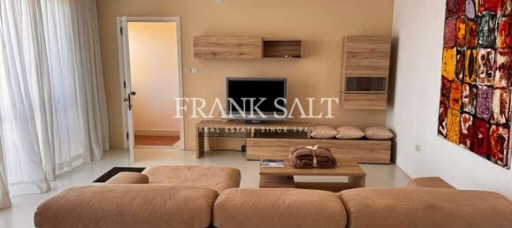 2 Schlafzimmer Penthouse in Saint Paul's Bay, Malta, Nr. 10677 4