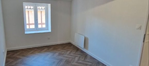 2 غرف نوم شقة في Saint-Laurent-sur-Saone, France رقم 338215 2