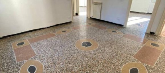 4-Zimmer Wohnung in Genoa, Italy, Nr. 30971 8