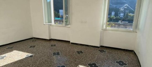 4-Zimmer Wohnung in Genoa, Italy, Nr. 30971 6