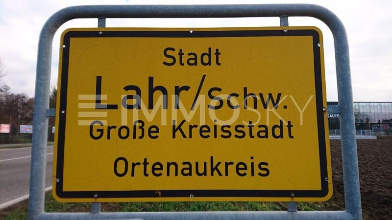 241m² Building in Ortenaukreis, Germany No. 273443