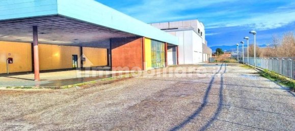 5 rooms Warehouse in Perugia, Italy No. 349483 4