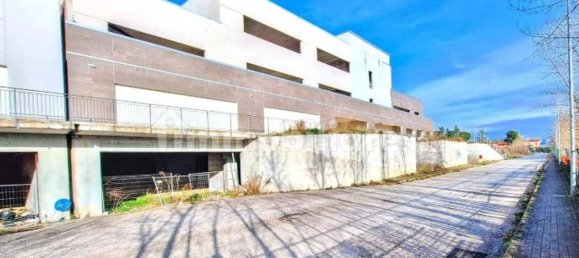 5 rooms Warehouse in Perugia, Italy No. 349483 2