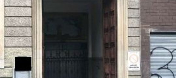 127m² Commercial property in Milan, Italy No. 379234 3