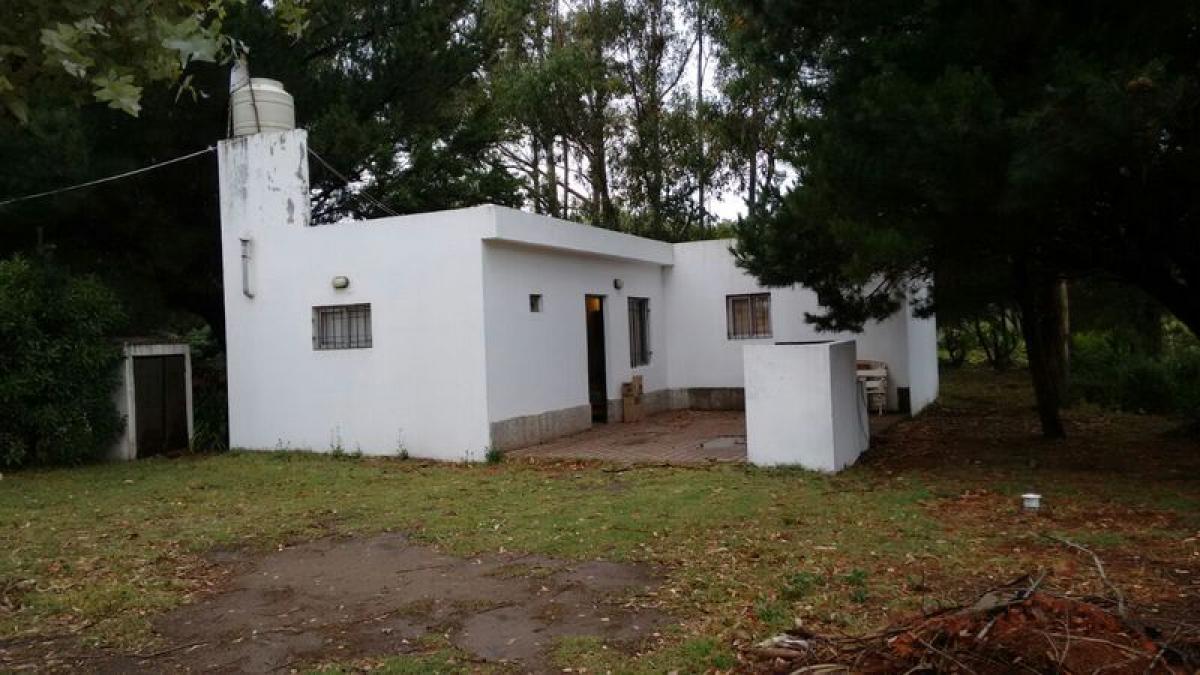 3 bedrooms House in Mar del Plata, Argentina No. 72899