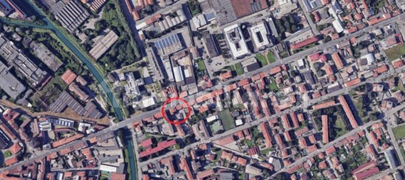 Gewerbliche Immobilie in Novara, Italy 623m², Nr. 319601 5