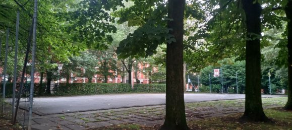 Квартира с 4 комнатами в Брешиа, Италия № 4695 14