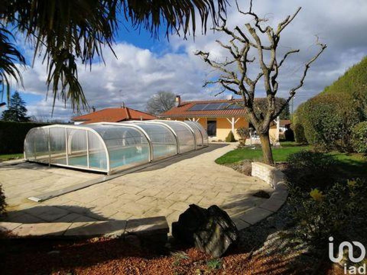 3 Schlafzimmer Haus in Antigny, France, Nr. 24031