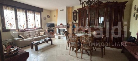 Вилла с 3 спальнями в Альбайрате, Италия № 310251 3