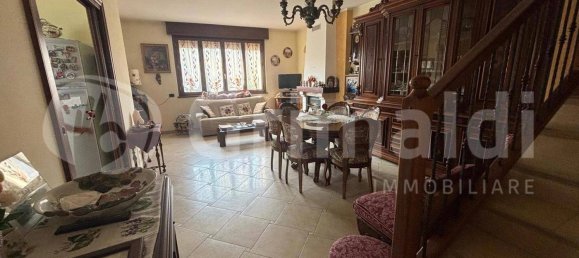 Вилла с 3 спальнями в Альбайрате, Италия № 310251 4