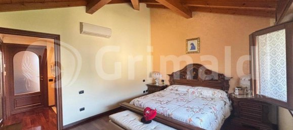 Вилла с 3 спальнями в Альбайрате, Италия № 310251 19