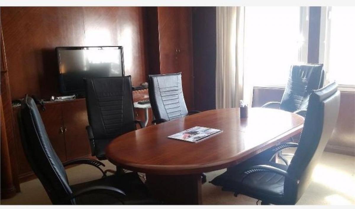 140m² Office in Buenos Aires, Argentina No. 107448