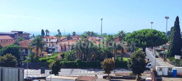 Apartamento T2 em Aci Sant'Antonio, Italy N.º 364553 22