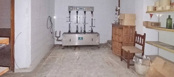 1322m² Commercial property in Benissa, Spain No. 186638 5