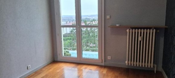 Apartamento de 2 dormitorios en Montbeliard, France No. 311517 8