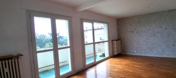 Apartamento de 2 dormitorios en Montbeliard, France No. 311517 4