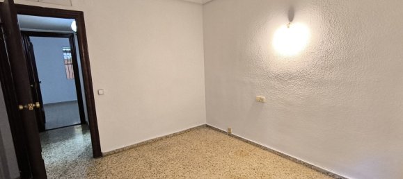 3 bedrooms Apartment in Alicante, Spain No. 162491 6