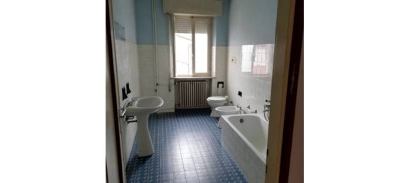 3 bedrooms Villa in Villa Bartolomea, Italy No. 252463 7