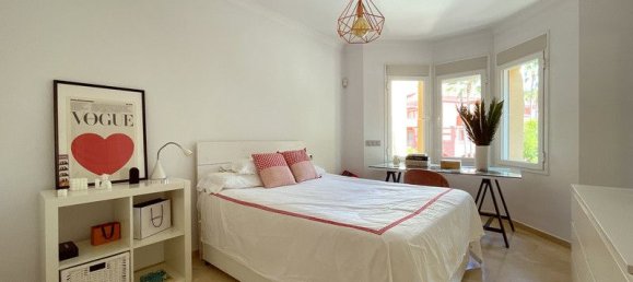 5 bedrooms Townhouse in Marbella, Spain No. 129865 18