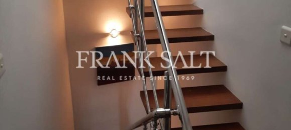 2 bedrooms Apartment in Xlendi, Malta No. 5811 6