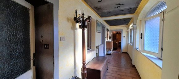 2 bedrooms Apartment in Acquapendente, Italy No. 262762 8