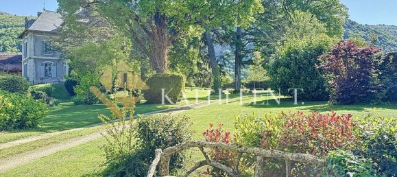 6 bedrooms Land in Bourgoin-Jallieu, France No. 308054 2