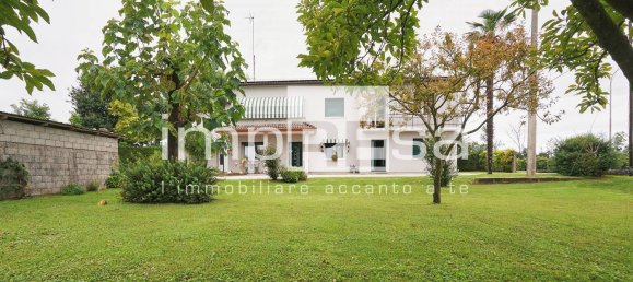 4 bedrooms House in Maserada sul Piave, Italy No. 359172 16