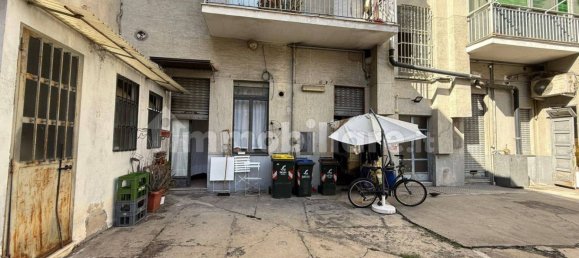 3 rooms Commercial property in Turin, Italy No. 291399 19