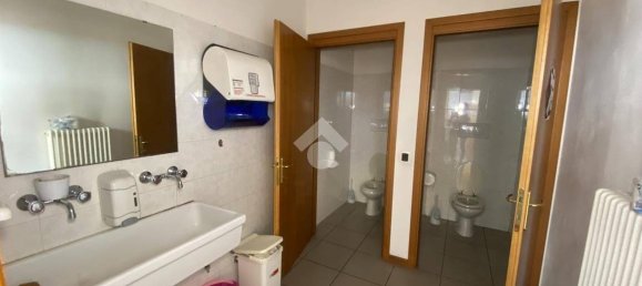 3 rooms Commercial property in Tombolo, Italy No. 347229 11