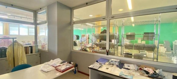 3 rooms Commercial property in Tombolo, Italy No. 347229 8