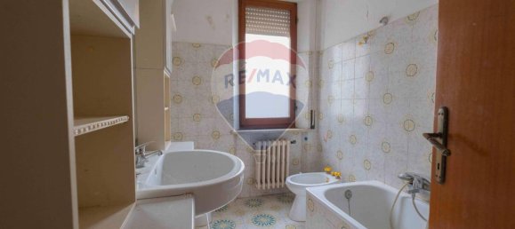 6 rooms Penthouse in Rosora, Italy No. 2004 13