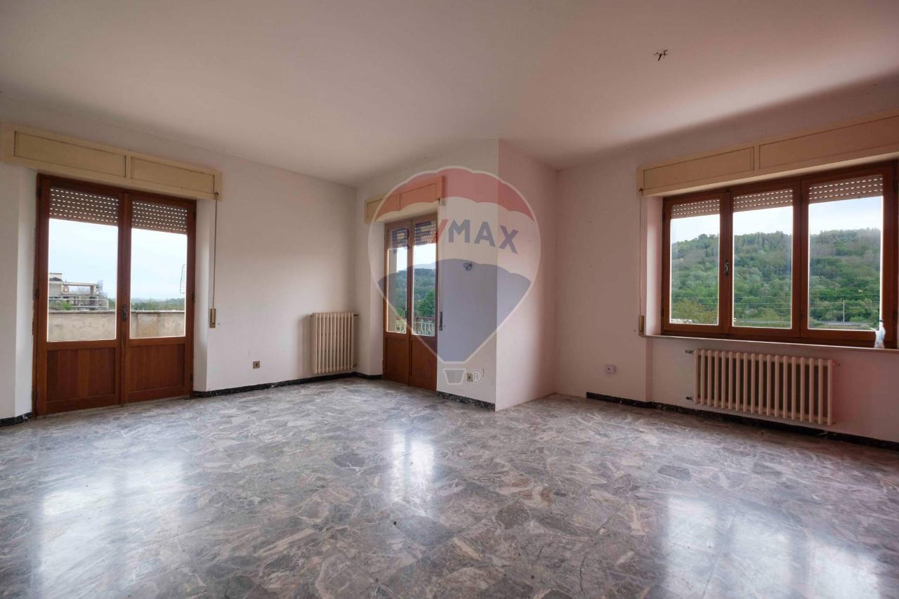 6 rooms Penthouse in Rosora, Italy No. 2004