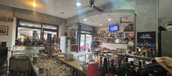 Коммерческая недвижимость с 2 комнатами в Грульяско, Италия № 104613 8