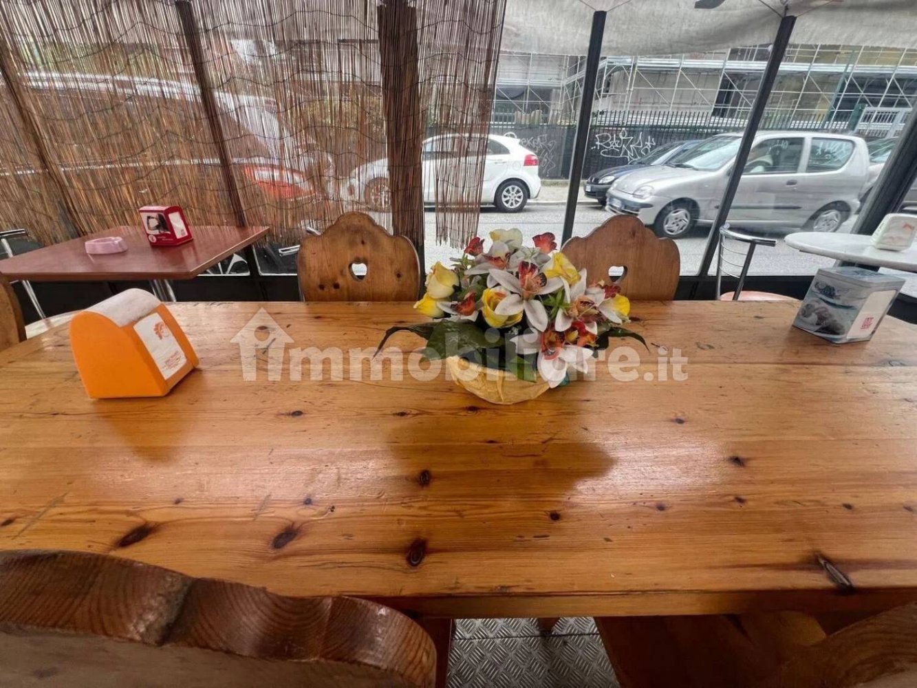 Коммерческая недвижимость с 2 комнатами в Грульяско, Италия № 104613