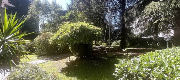 Apartamento de 3 dormitorios en Rho, Italy No. 360669 21