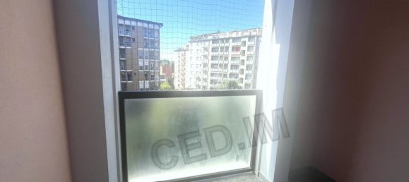 Apartamento de 3 dormitorios en Rho, Italy No. 360669 10