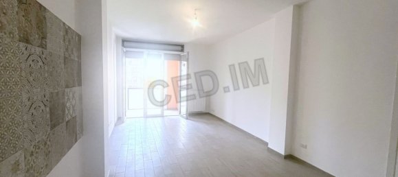 Apartamento de 3 dormitorios en Rho, Italy No. 360669 5
