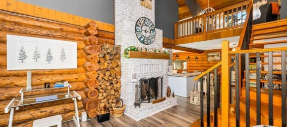 4 bedrooms House in British Columbia, Canada No. 1220 7