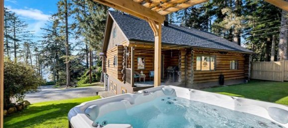 4 bedrooms House in British Columbia, Canada No. 1220 10