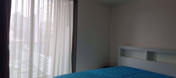 Apartamento com 2 quartos em condomínio em Bang Rak, Thailand N.º 9893 6