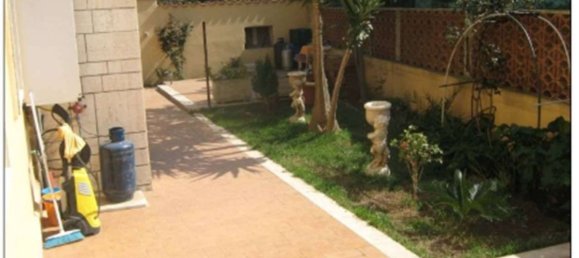 3-salle Appartement à Ardea, Italy No. 193570 6