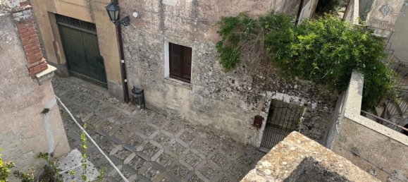 4 bedrooms House in Erice, Italy No. 344322 11