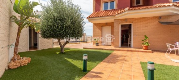 Дом с 7 спальнями в Аликанте, Испания № 66824 45